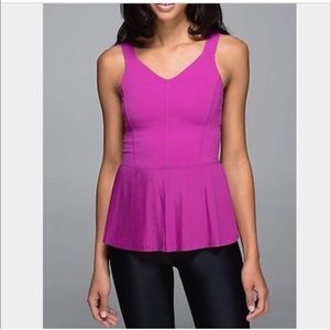 Lululemon peplum tank